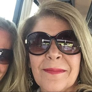 Meet your Posher, Kathleen